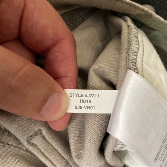 J. Crew Vintage Straight Cargo Pant in Camo Print - Picture 15 of 15